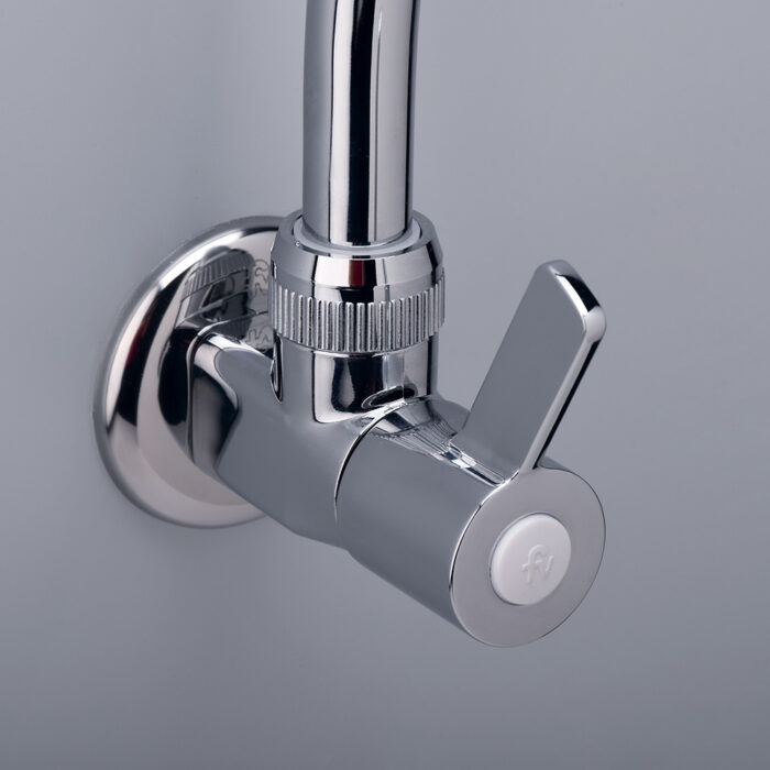 23357-llave-plastica-de-pared-con-pico-alto-plus-para-cocina-treviso_imagen-producto-extras_12-