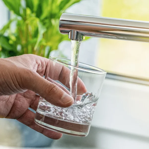 La Ingeniería de Precisión de tu Grifería FV que Asegura un Agua más Pura