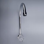 25460-llave-de-pared-con-pico-alto-plus-para-cocina-euro-style_imagen-producto-extras_12-