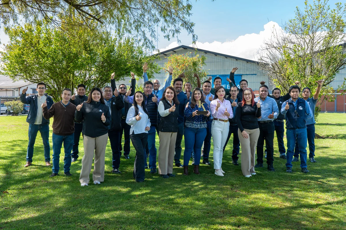 FV en ExpoConstrucción 2025 Premio al Mejor Stand e Innovación