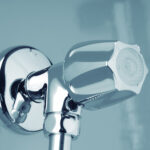 16379-llave-individual-con-ducha-manual-spray-capri_imagen-producto-secundaria_19-14