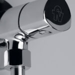 19612-llave-plus-para-urinario_imagen-producto-extras_12-