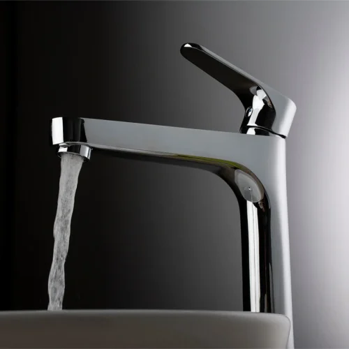 La Mejor grifería para ahorrar agua este 2026: Guía de aireadores y bajo consumo